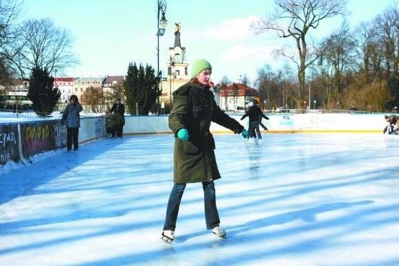 W ubiegłym roku ślizgawka gościła przed Teatrem Dramatycznym