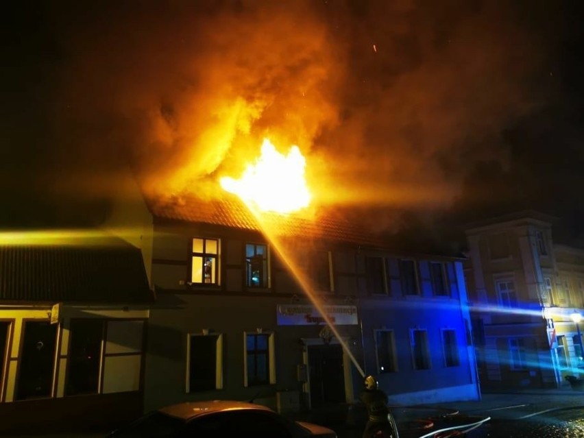 Spalona restauracja znika z Połczyna-Zdroju. Należała do romskiego muzyka ze Szczecinka [ZDJĘCIA]
