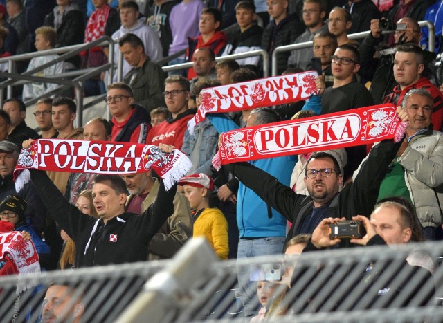 Kibice na stadionie w Opolu obejrzeli efektowny triumf reprezentacji Polski nad Niemcami.