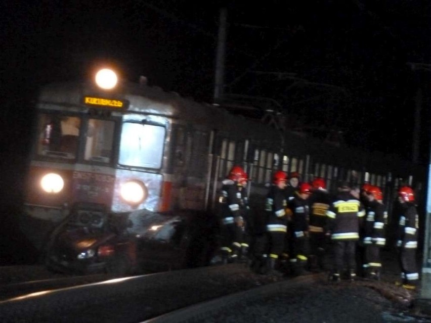 Wypadek w Pile: Pociąg wjechał w samochód osobowy