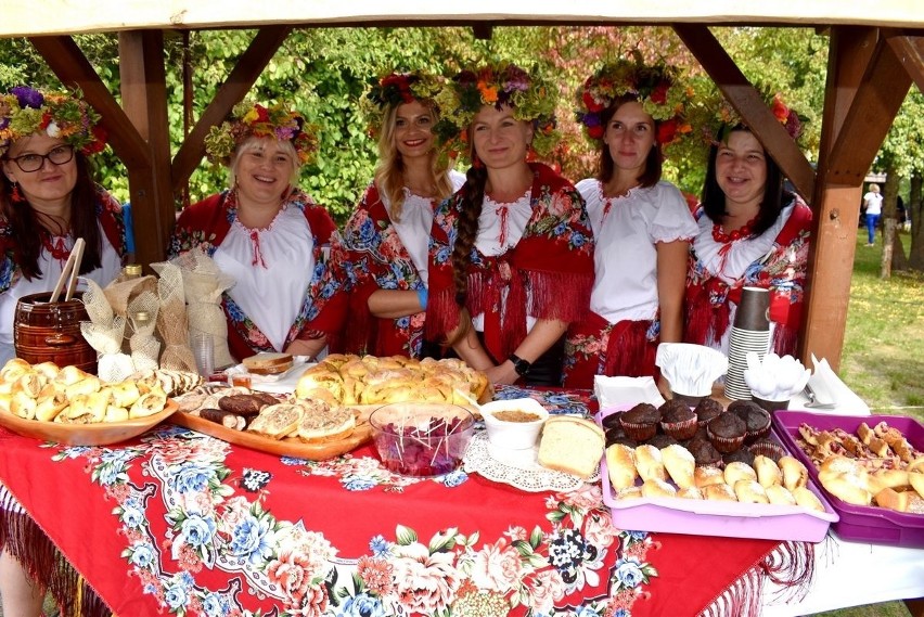 Czarcie Babki z Masłowa zachwyciły "Sakiewką na czarcią nutę" i wygrały kulinarny konkurs w Tokarni!