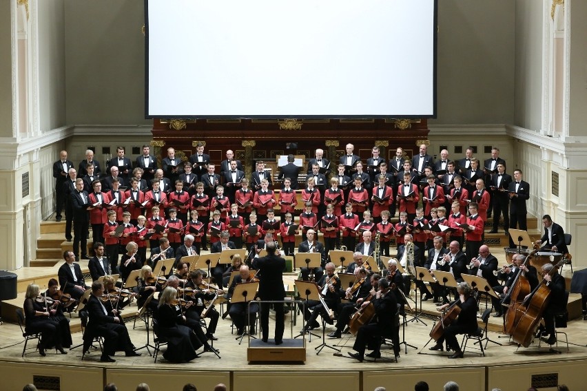 Poznańskie Słowii i Orkiestra Filharmonii Pomorskiej pod...