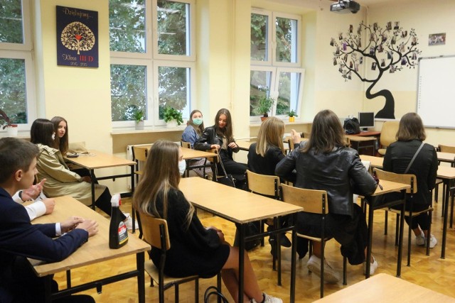 Rośnie liczba szkół w Polsce, ale nie zawodowych i techników