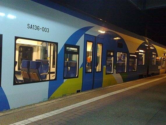 Pasażerowie nie dowiedzieli się niczego od pracowników pociągu.