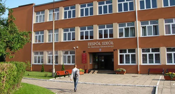 Zespół Szkól w Proszowicach zaprasza ósmoklasistów 26...