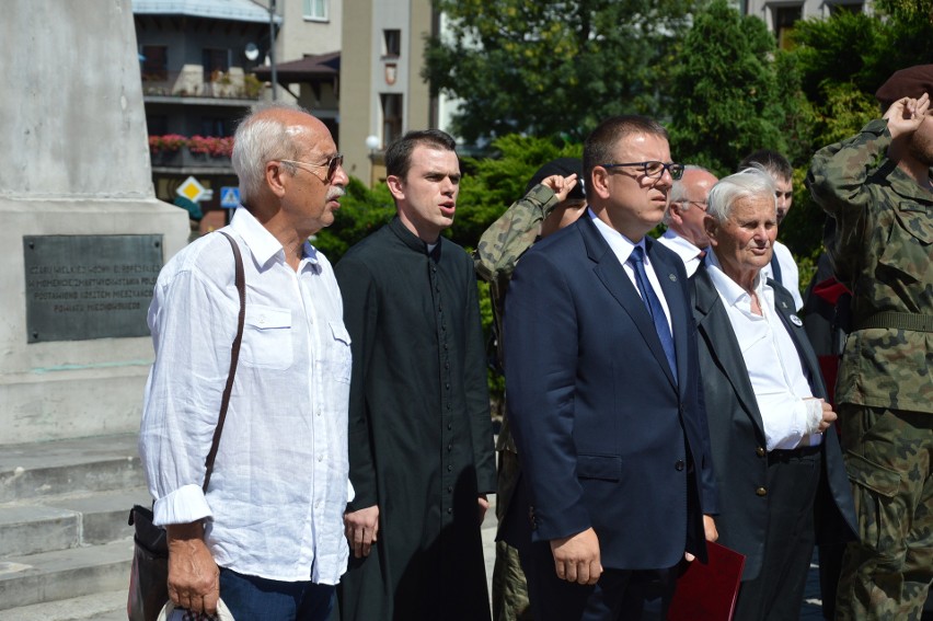 Kadrówka w Miechowie. Medale dla tych, którzy nie bali się pomagać [ZDJĘCIA, WIDEO]