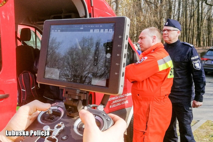 Kontrole w Zielonej Górze. Policja używa drona. Przez weekend było kilka interwencji 