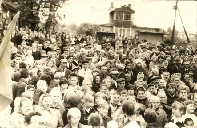 Zbiór stanowi około 2 tysiące fotografii. Jest bezcenny. Dokumentuje dawne życie mieszkańców gminy Skierbieszów i całej Zamojszczyzny