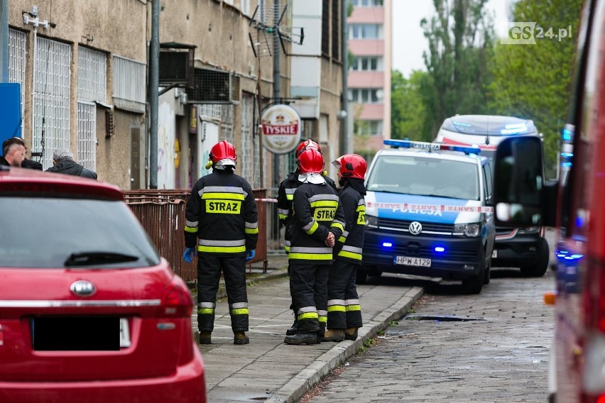 Dziwna substancja na poczcie przy ul. Włościańskiej w Szczecinie