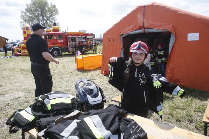 Wystawa plenerowa sprzętu strażackiego na 150-lecie rzeszowskiej straży pożarnej