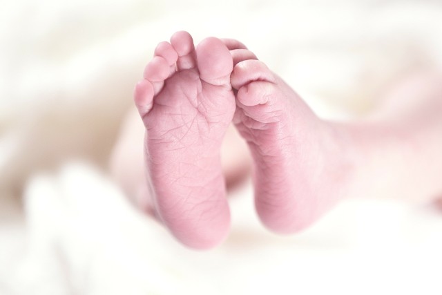 Dwie kobiety z koronawirusem urodziły dzieci w szpitalu w Sulechowie. Mamy i dzieci czują się dobrze!