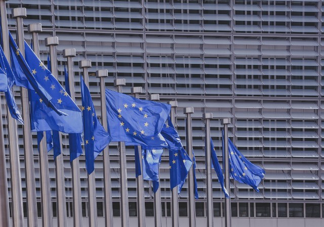 Unia Europejska (ze środków unijnych) w trybie pilnym przeznaczy 250 mln euro w grantach na wzmocnienie Korytarzy Solidarności.
