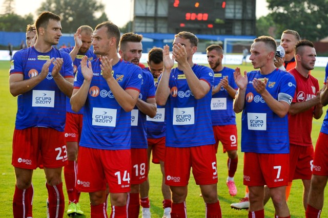 Piłkarze Odry Opole podjęli walkę w Częstochowie, ale niestety polegli.