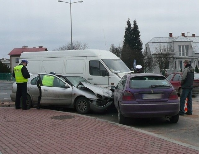 Podczas kolizji najczęściej nie podoba nam się, że policjant się nie przestawił, czy nie wysłuchał dokładnie obu stron.