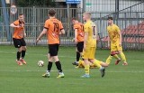 Grała 3. liga. Pewna wygrana KSZO 1929 Ostrowiec w derbach z Czarnymi Połaniec. Porażki Wisły Sandomierz i Korony II Kielce