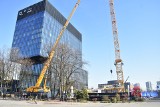 Budowa najwyższego biurowca w Katowicach rozpoczęta. Na .KTW II wylądował pierwszy żuraw