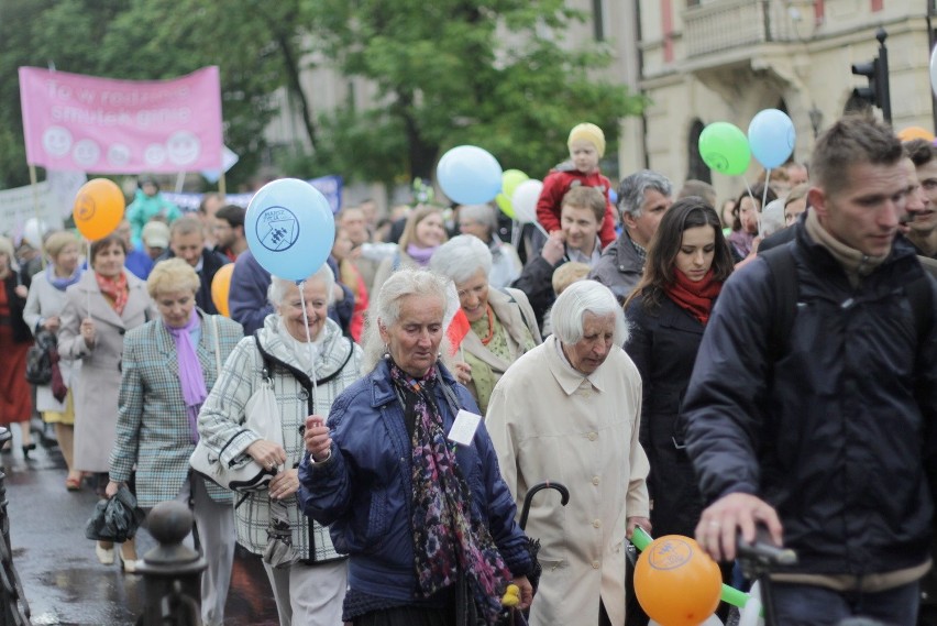 Lublin: Kilka tysięcy osób wzięło udział w Marszu Życia (WIDEO, ZDJĘCIA)