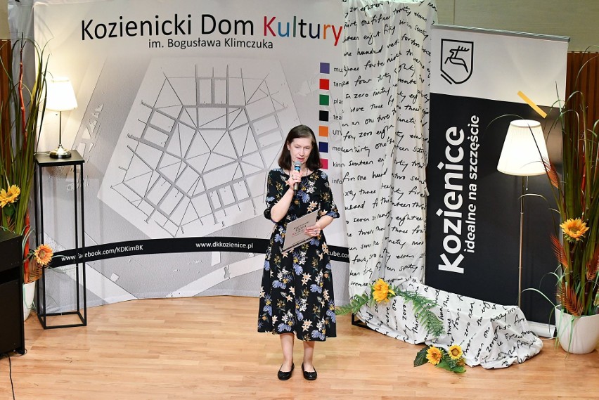 Gala Laureatów konkursu „Słowa jak motyle – Wiersze Babci Zosi” odbyła się w Kozienickim Domu Kultury - zobacz zdjęcia