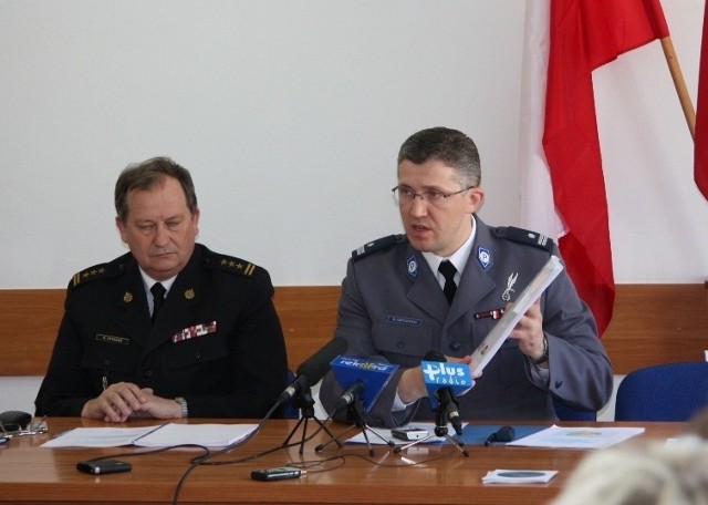 O założeniach i realizacji programu mówił Rafał Batkowski (z prawej). Obok niego Krzysztof Styczeń 