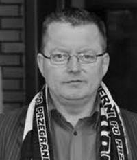 W wypadku samochodowym w Karsach Dużych zginął Andrzej Rogoziński, wieloletni działacz i prezes, a ostatnio dyrektor Piasta Stopnica.