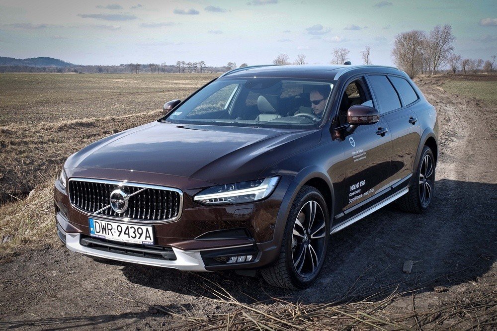 Testujemy nowe Volvo V90 CC [PROGRAM SIÓDMY BIEG] Gazeta