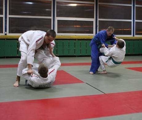 Trening judo na hali przy ul. Madalińskiego.