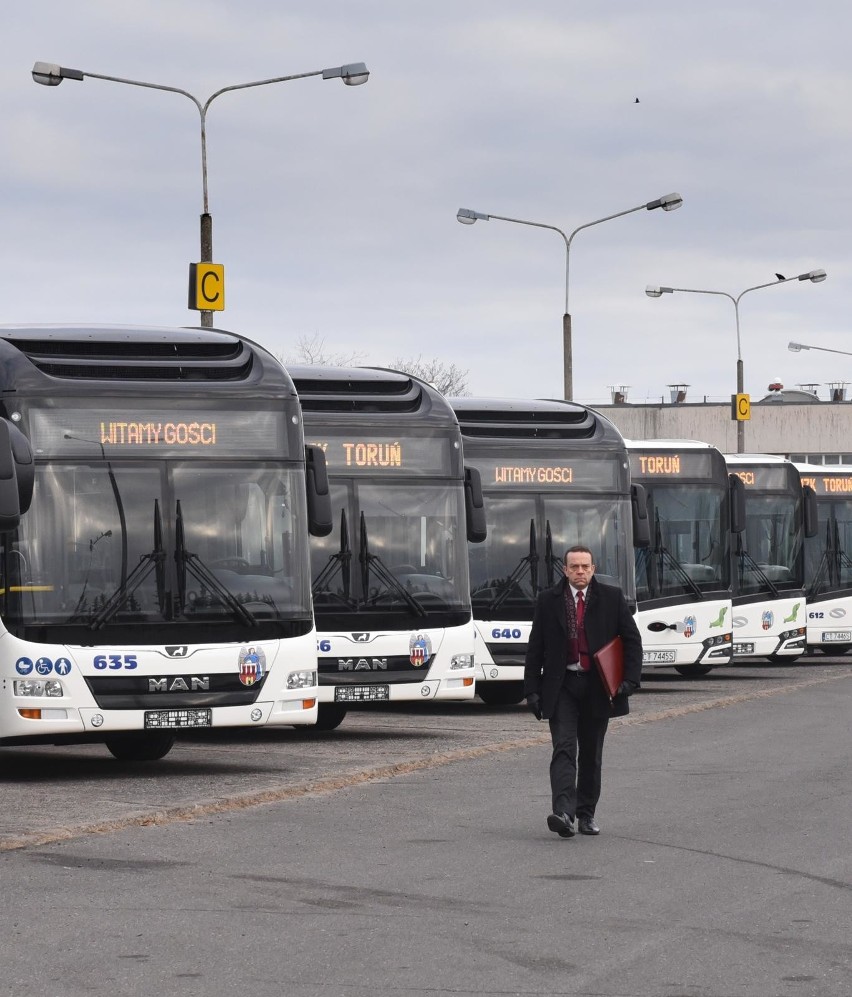 - Terminy składania ofert na zakup elektrycznych autobusów i...