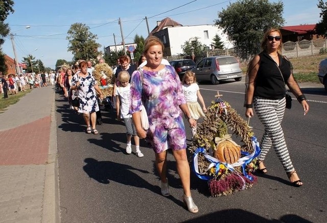 Migawka z ubiegłorocznych dożynek w Dąbrowie Biskupiej