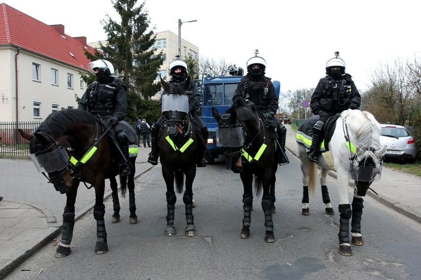 Kibice z Warszawy dotarli do Szczecina około godz. 16.30