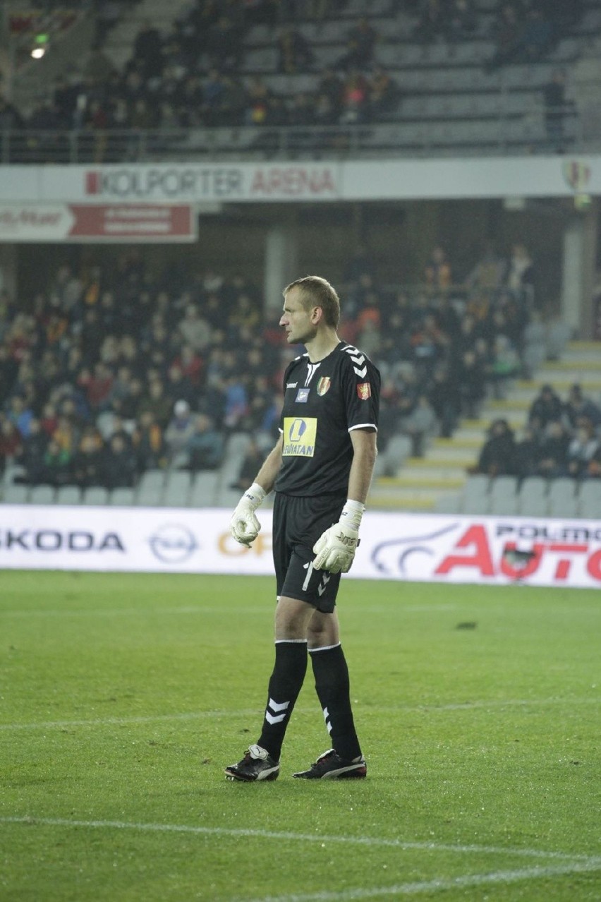 Korona prowadziła z Legią 2:0, ale przegrała 2:4