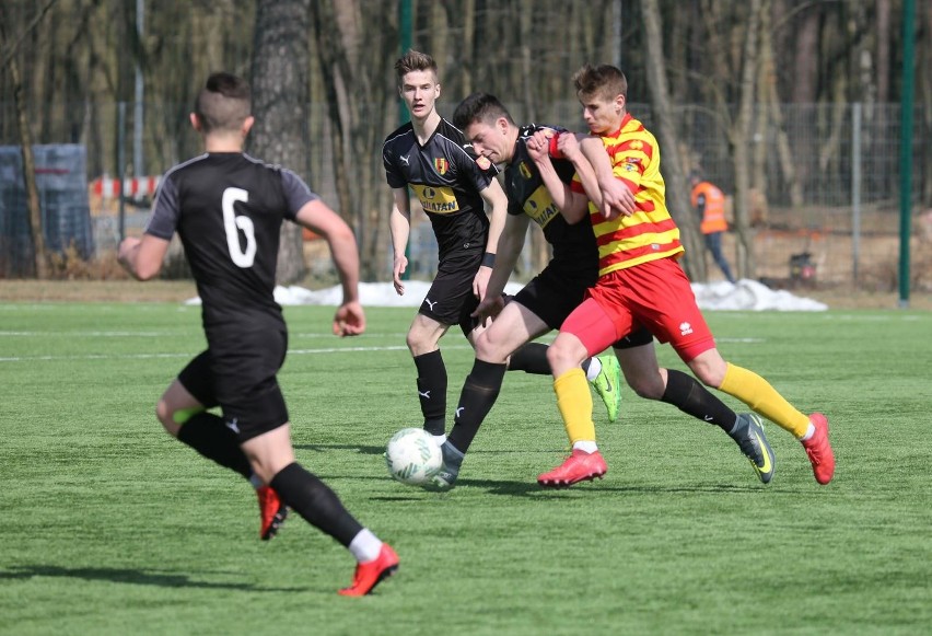 Mecz Centralnej Ligi Juniorów Jagiellonia Białystok - Korona...