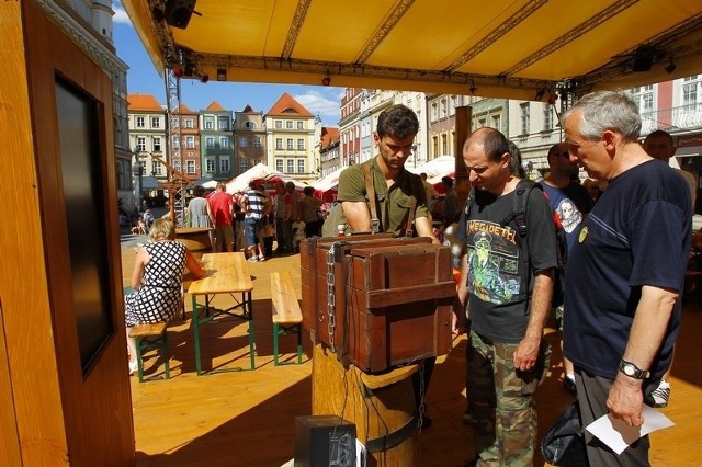 Święto piwa na Starym Rynku: Wznieśli toast o 16.13