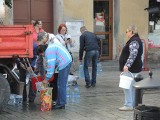 Kolejny dzień bez wody z kranu. Darłowo walczy z bakterią coli 