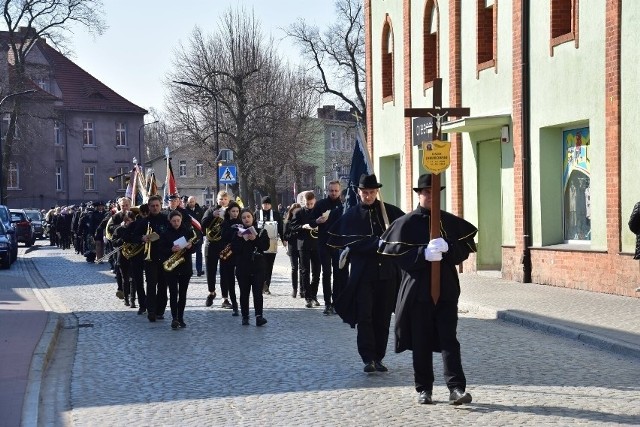 Pogrzeb Leszka Jakubowskiego, byłego burmistrza Żnina.