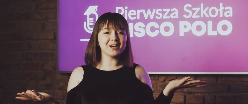 Michałowo. Klasa disco polo prezentuje swoją piosenkę na Nowy Rok