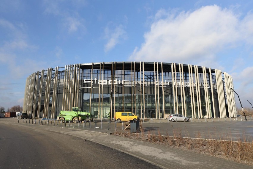 Nowy Stadion Zimowy w Sosnowcu ma już efektowny...