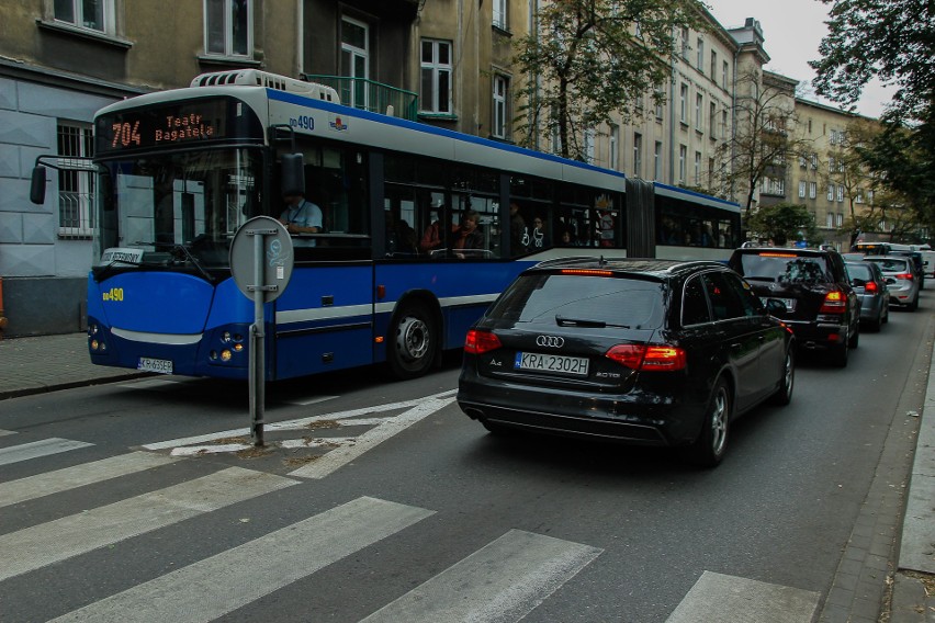 Od poniedziałku, w związku z powrotem studentów do  miasta,...