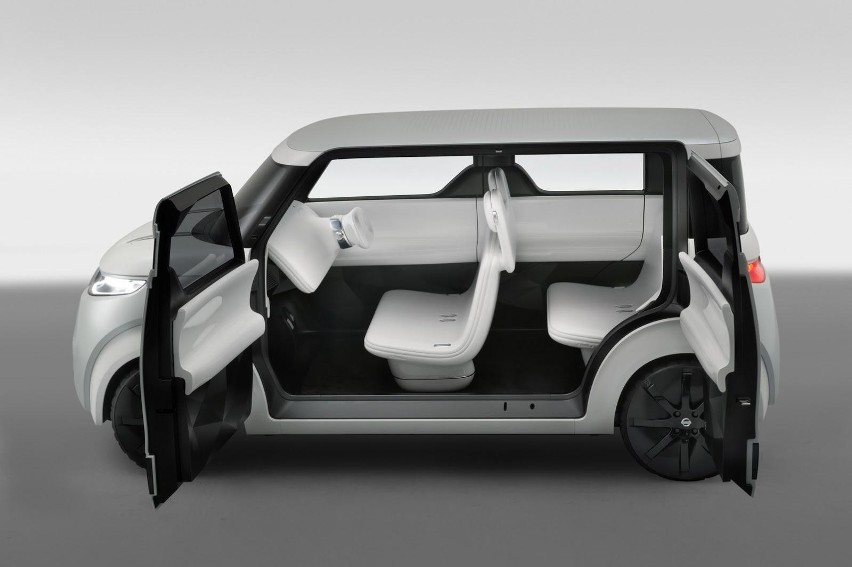 Nissan Teatro Concept to pudełkowaty pojazd o miejskim...