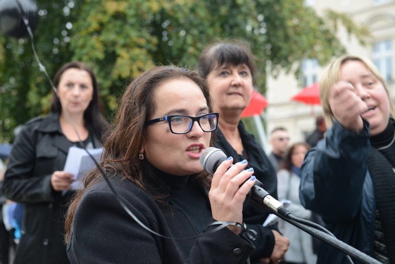 W Czarny Poniedziałek, 3 października 2016 r. setki osób...