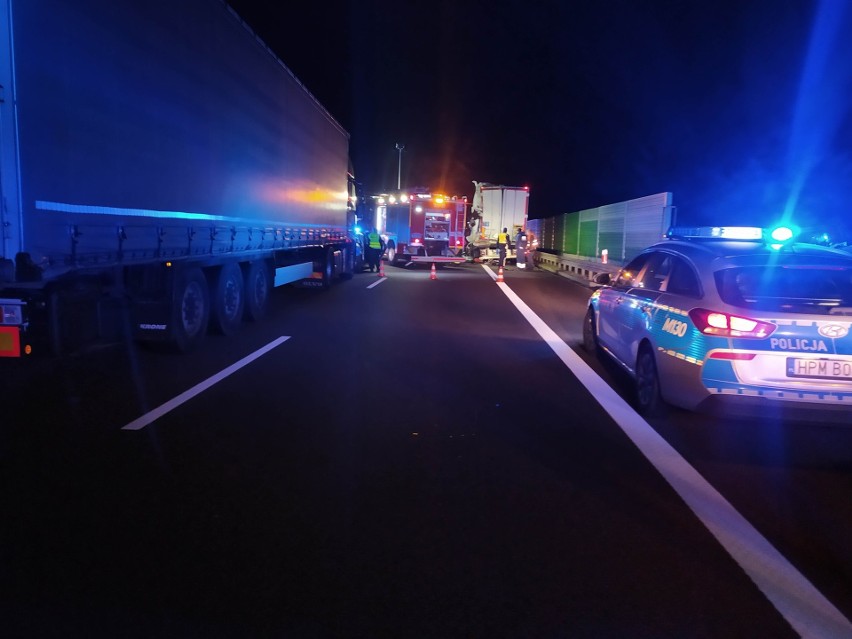 Radule. Wypadek na S8 w kierunku Białegostoku. Zderzenie dwóch ciężarówek. Droga była zablokowana [ZDJĘCIA]