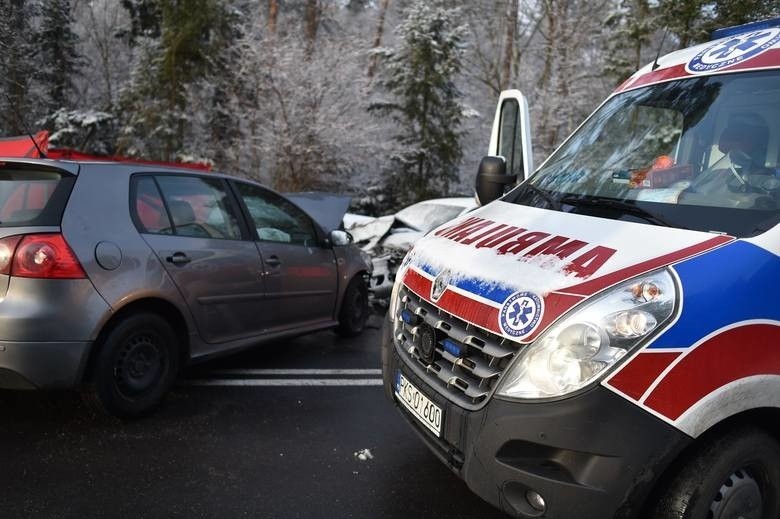 33-latkowi odebrano prawo jazdy za prowadzenie samochodu pod...