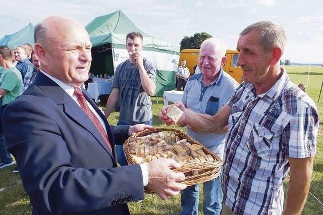 Burmistrz Ignacy Pogodziński jako gospodarz gminy Szubin...