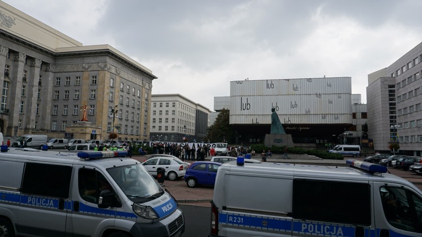 Manifestacja narodowców w Katowicach przeciw Marszowi Równości ZDJĘCIA