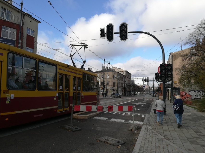 Jutro ulicą Dąbrowskiego przejedzie tramwaj! Ale tylko przez chwilę... ZDJĘCIA