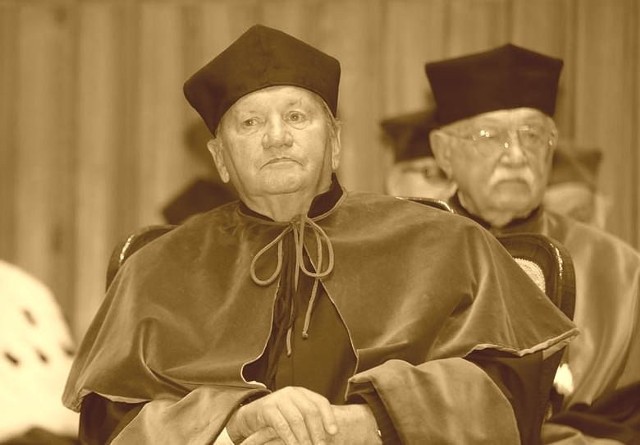 Prof. Zygmunt Mackiewicz