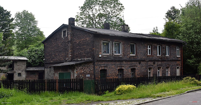 Zaborze – dawna wieś, od 1927 część miasta Zabrze. Do 1873...