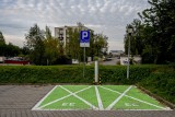 W Bytomiu rejestrowanych jest coraz więcej pojazdów elektrycznych. Przybywa też stacji ładowania takich samochodów. Gdzie powstały?