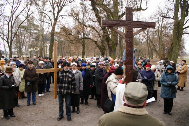 Droga krzyżowa w Kalwarii Pakoskiej