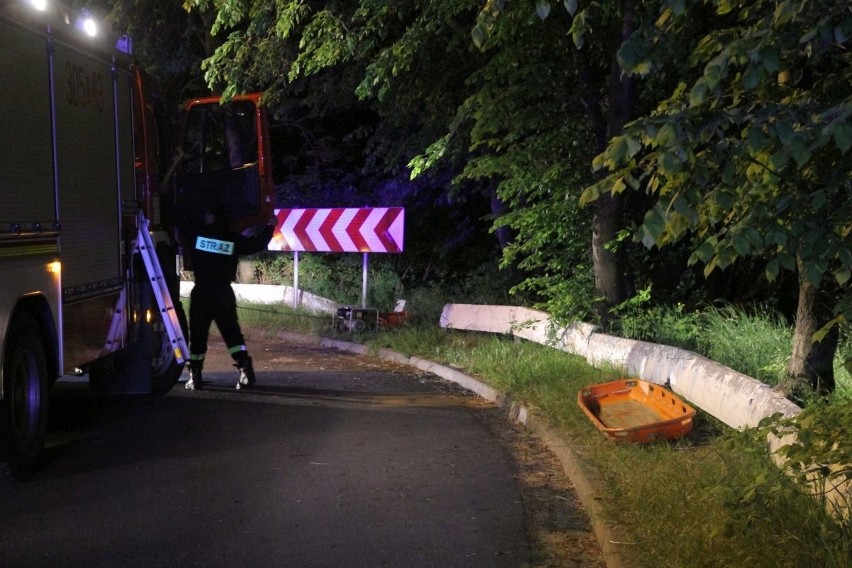 Wypadek w Ratowicach, BMW wpadło do Odry, 17.05.2015