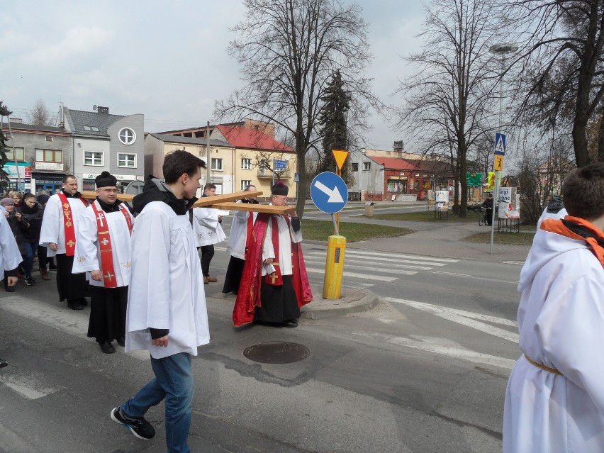 Droga Krzyżowa w Myszkowie [ZDJĘCIA]